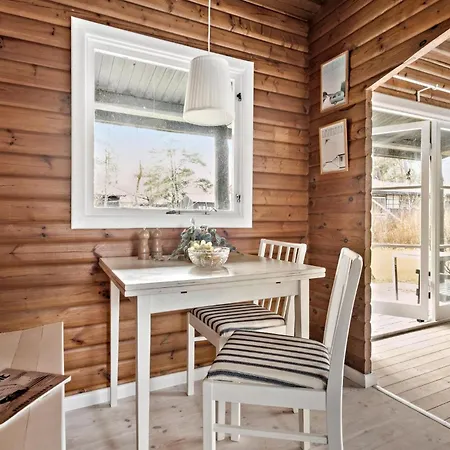2 Bedroom Lovely In Holiday home Frederiksvaerk