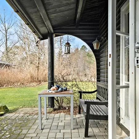 2 Bedroom Lovely In *